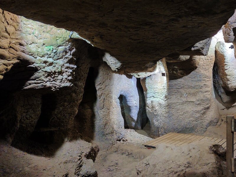 Cueva del Toll Moainès