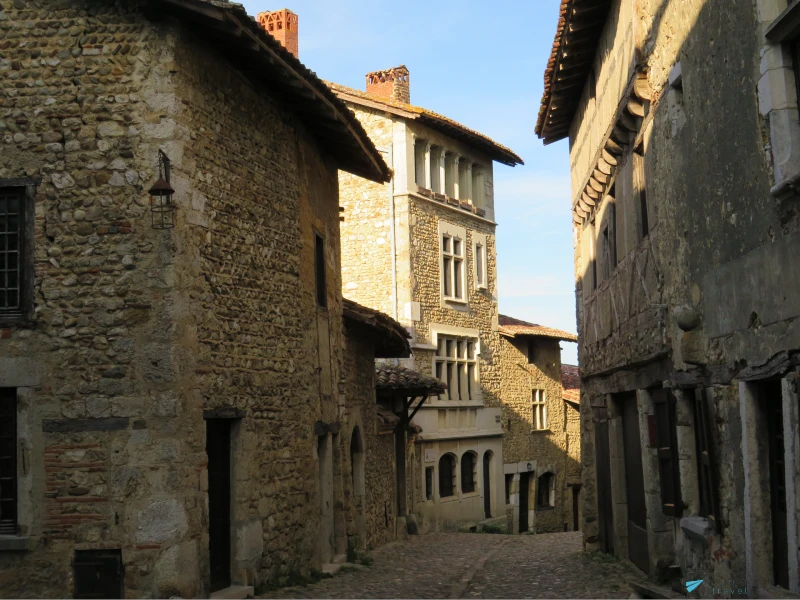 Pérouges